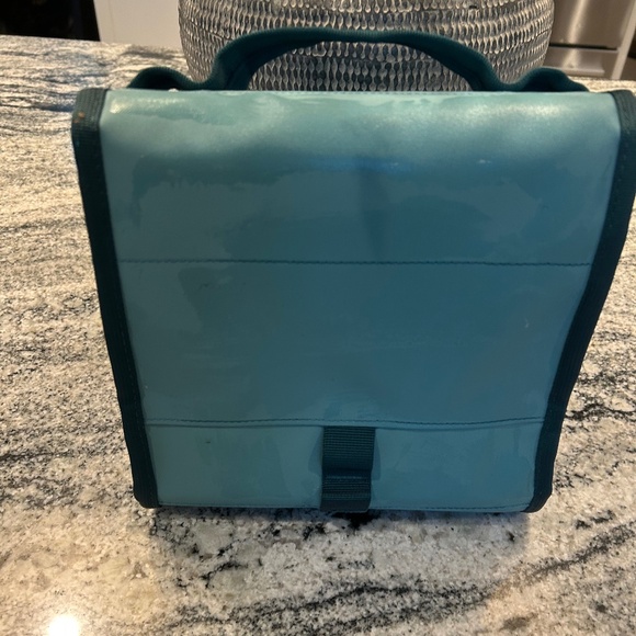 YETI DAYTRIP LUNCH BOX bag tote Yeti BLUE TEAL ~EUC~ - Picture 8 of 9